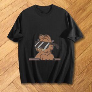 Cool Garfield Sunglasses Graphic Tee Black